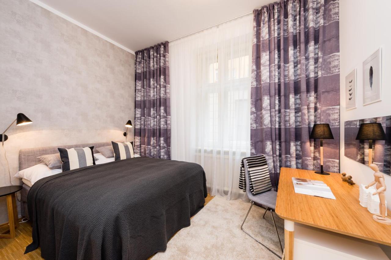 Modern Apartment Charvatova Прага Екстериор снимка