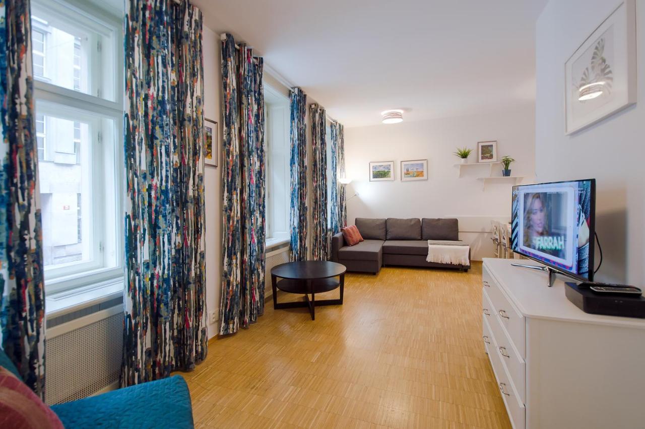 Modern Apartment Charvatova Прага Екстериор снимка